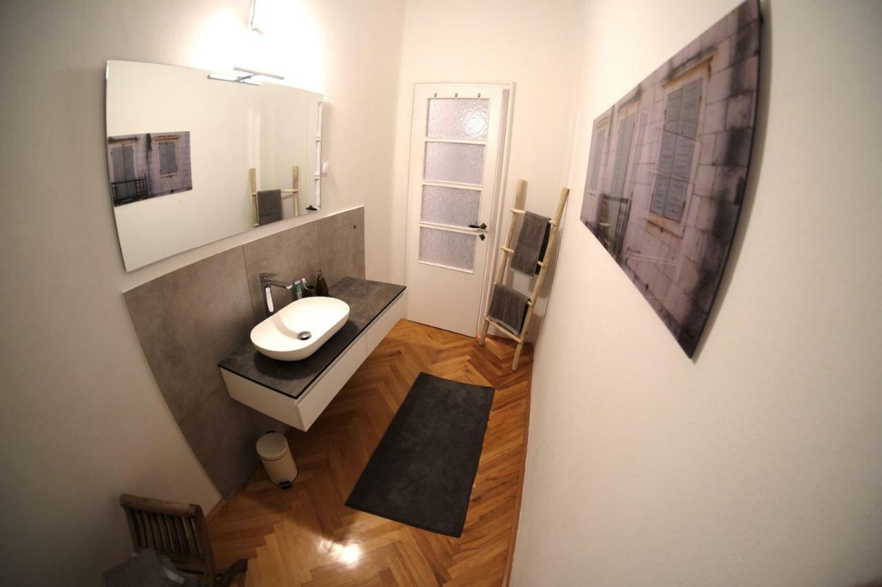 Luxury Old Town Apartment Πούλα Εξωτερικό φωτογραφία